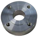 фланец с резьбовыми отверстиями под шпильки